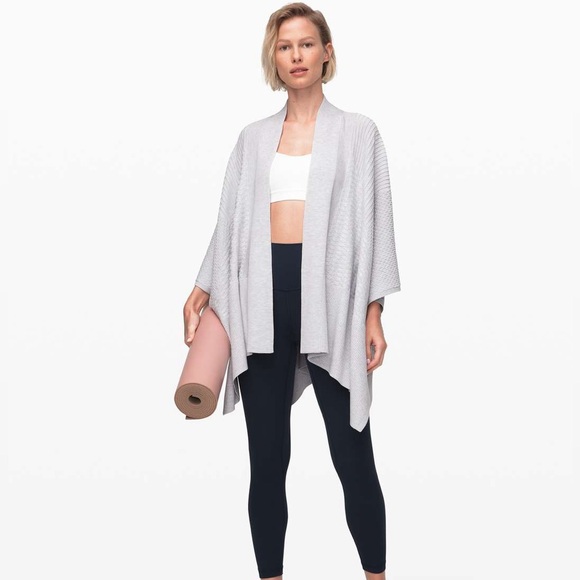 Lululemon Dream Weaver Wrap Sweater Heathered Core Ultra Light Grey One Size - Picture 2 of 11